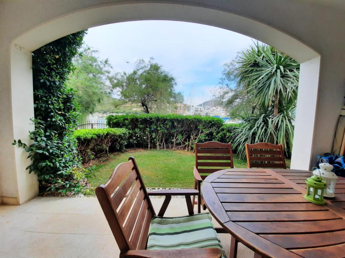 Apartments Olea Marina Εξωτερικό φωτογραφία