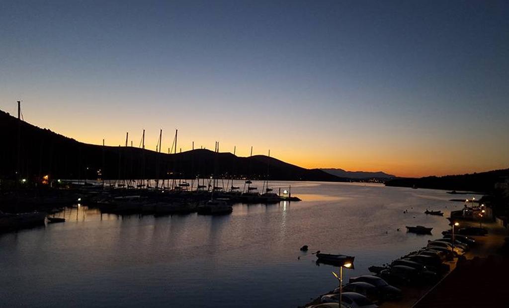 Apartments Olea Marina Εξωτερικό φωτογραφία