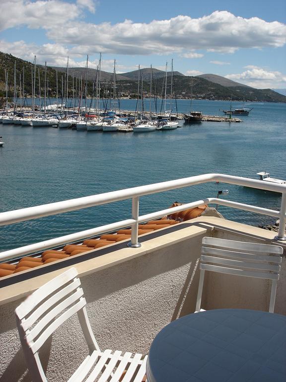 Apartments Olea Marina Εξωτερικό φωτογραφία