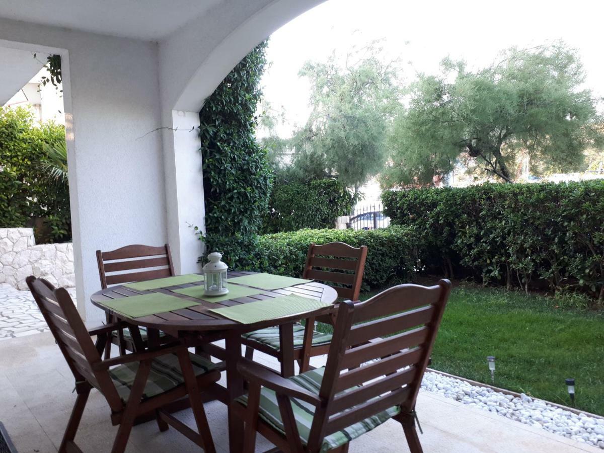Apartments Olea Marina Εξωτερικό φωτογραφία